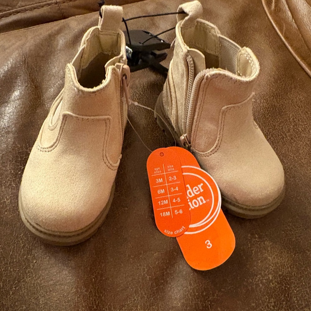 Wonder Nation Light Tan Kids Boots